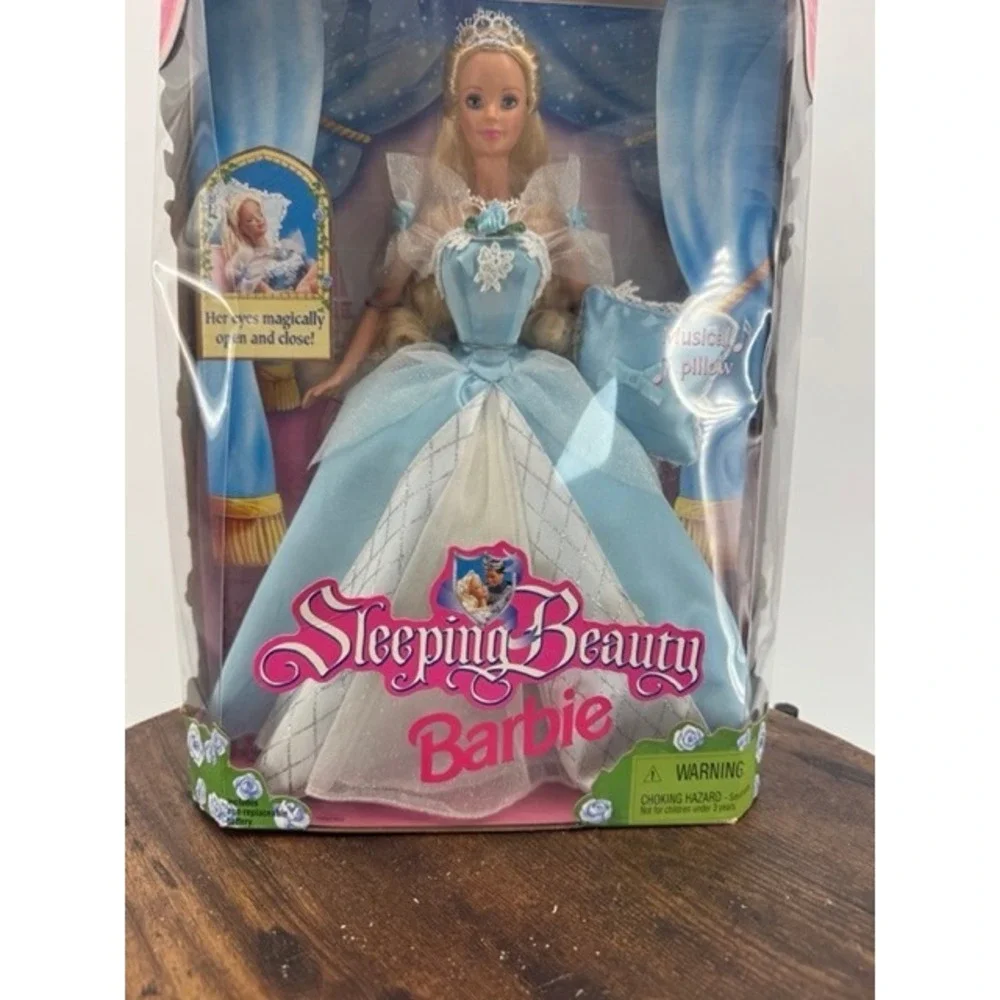 Vintage NEW Mattel 1997 Sleeping Beauty Barbie Doll Blue Gown Musical Pillow